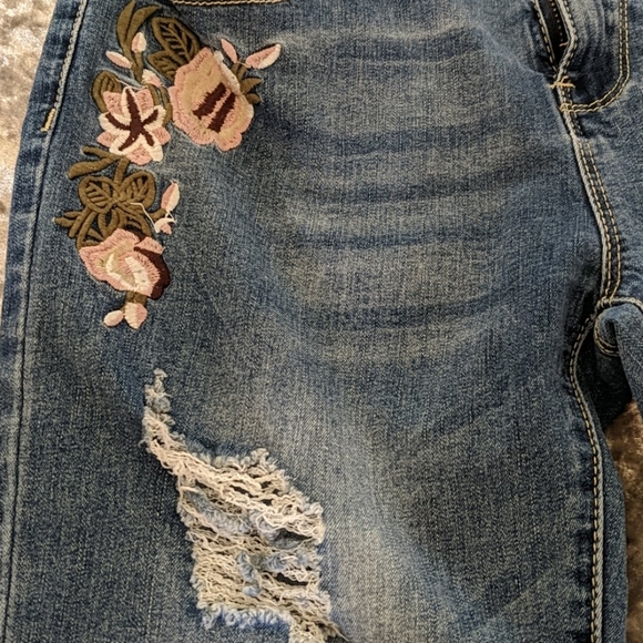 Floral Ripped Jeans - Picture 2 of 3